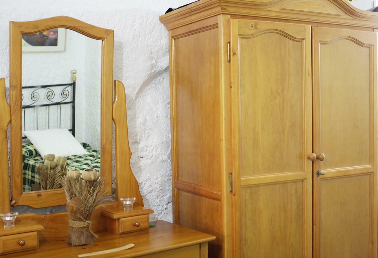 Juncalillo Casa-Cueva Villa Alta מראה חיצוני תמונה